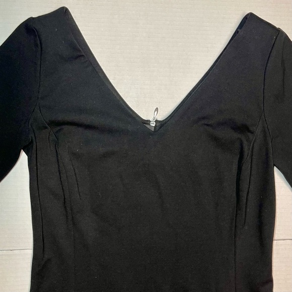 Banana Republic V-Neck Black Zipper Accent Short Sleeve Dress Size 4 - Picture 3 of 13